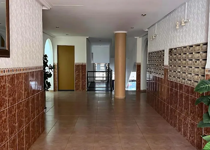 Charming Flat With Swimming Pool 500 M From Playa Del Cura! * Torrevieja