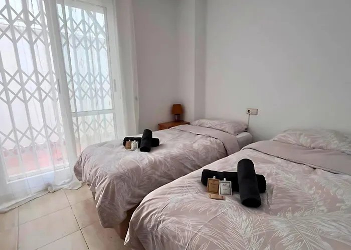 Apartment Charming Flat With Swimming Pool 500 M From Playa Del Cura! *