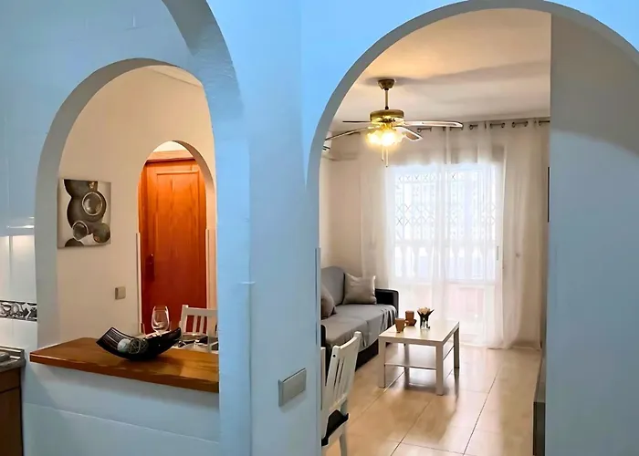 Apartment Charming Flat With Swimming Pool 500 M From Playa Del Cura!