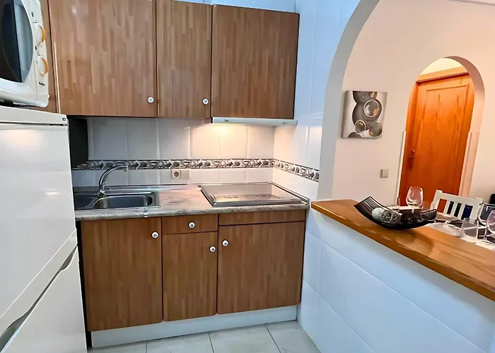 Apartment Charming Flat With Swimming Pool 500 M From Playa Del Cura!